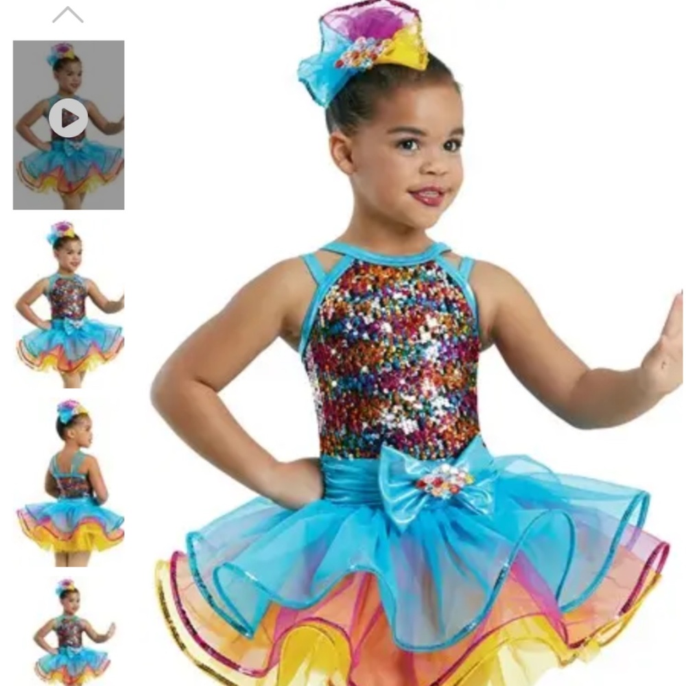 Adorable Weissman costume dress and hair piece. Child size 7/8
